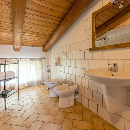Agriturismo Il Nido Di Bacco Saluzzo