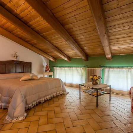 Ξενοδοχείο Agriturismo Il Nido Di Bacco *