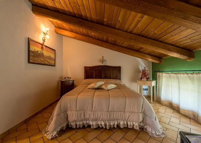 Agriturismo Il Nido Di Bacco Hotel *