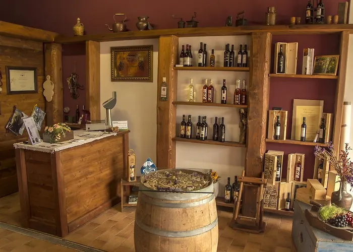 Agriturismo Il Nido Di Bacco Hotel Saluzzo